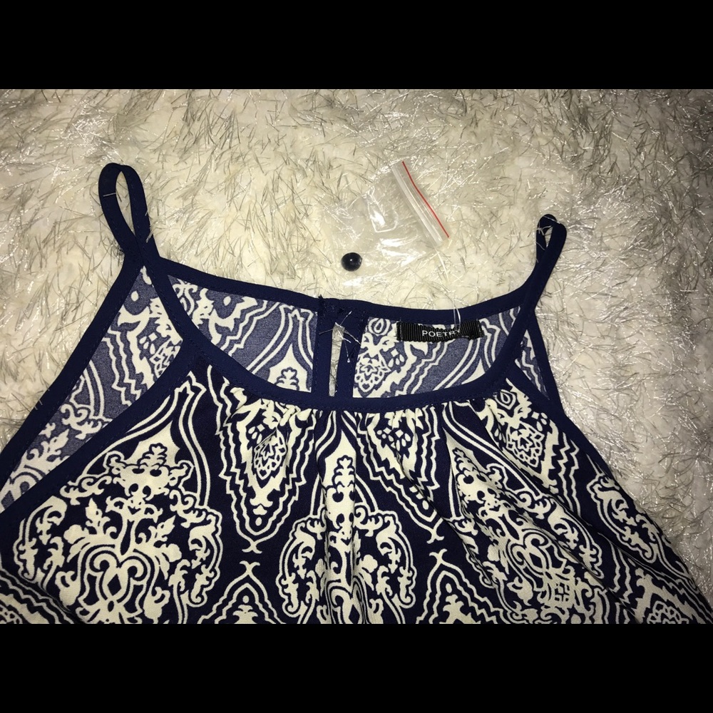 Tribal Patterned Top - Picture 5 of 5